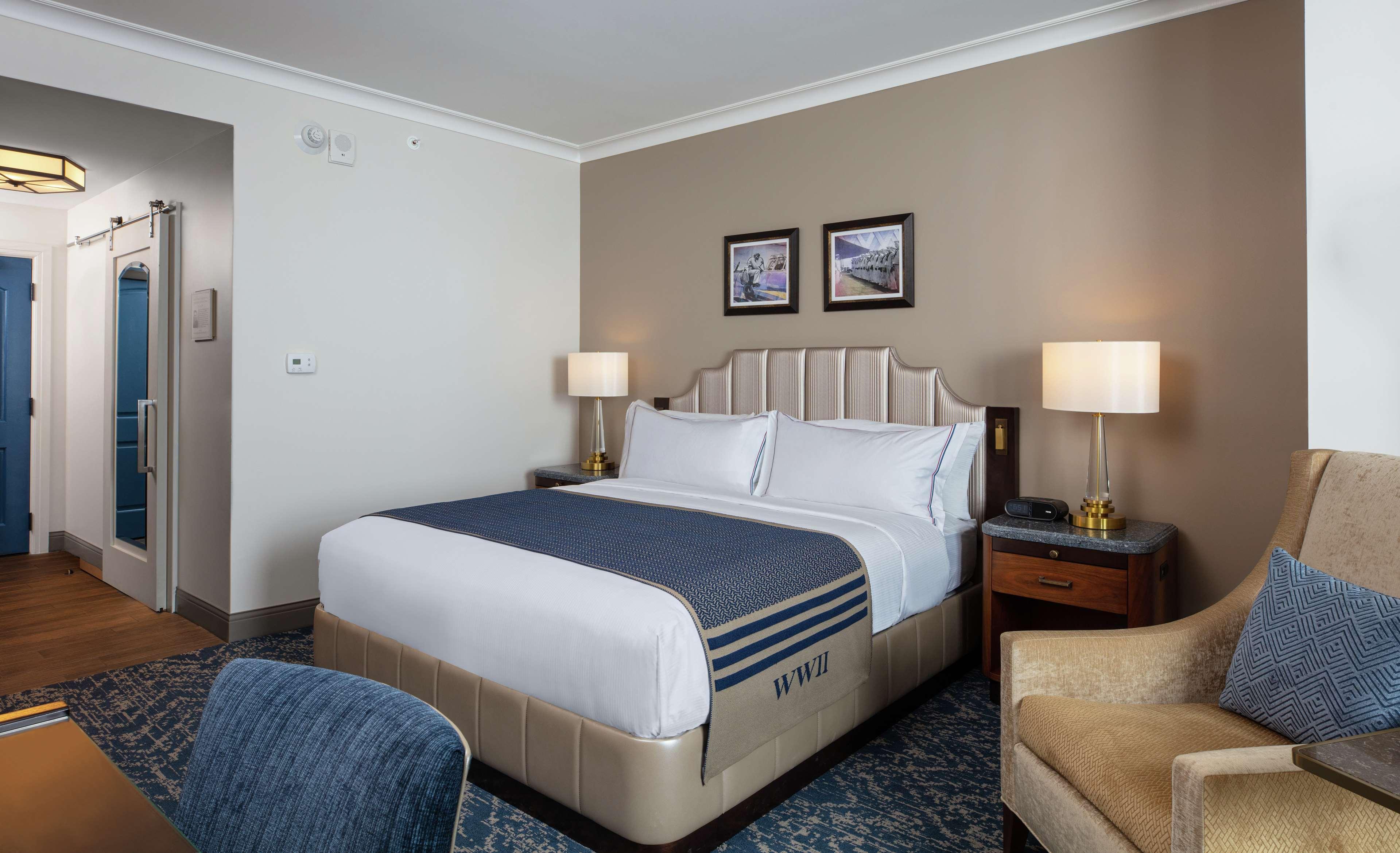 The Higgins Hotel New Orleans, Curio Collection By Hilton Esterno foto