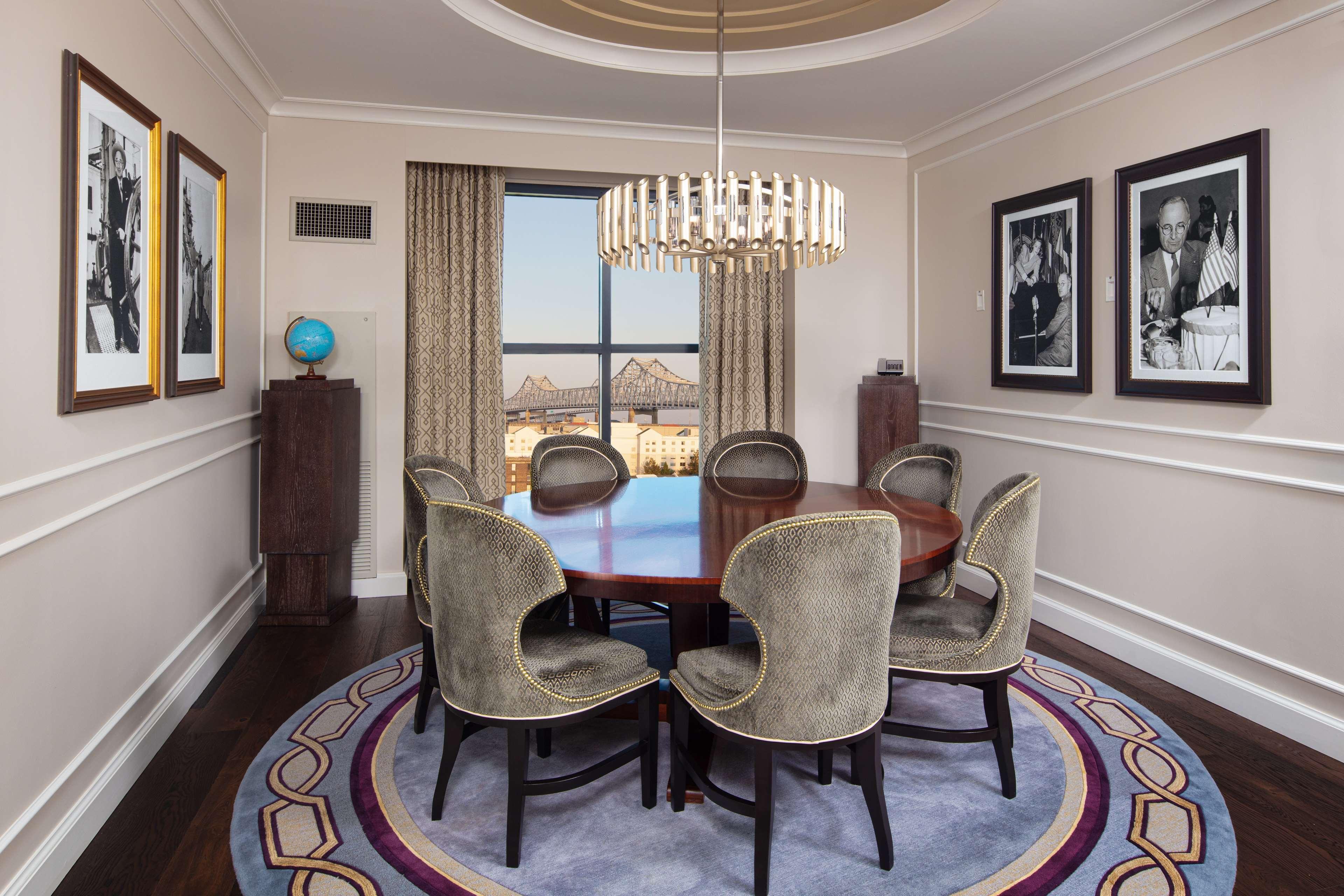 The Higgins Hotel New Orleans, Curio Collection By Hilton Esterno foto