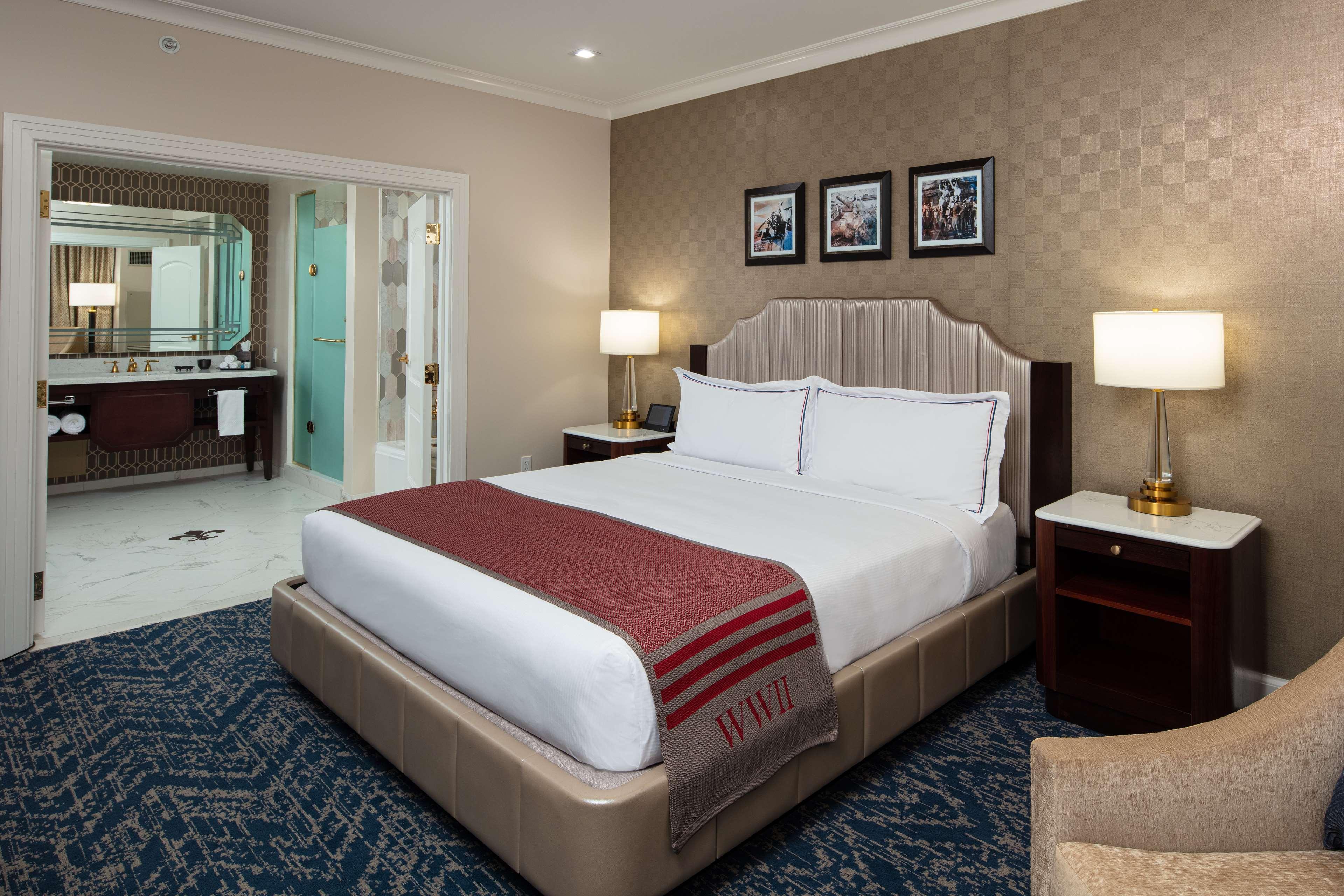 The Higgins Hotel New Orleans, Curio Collection By Hilton Esterno foto