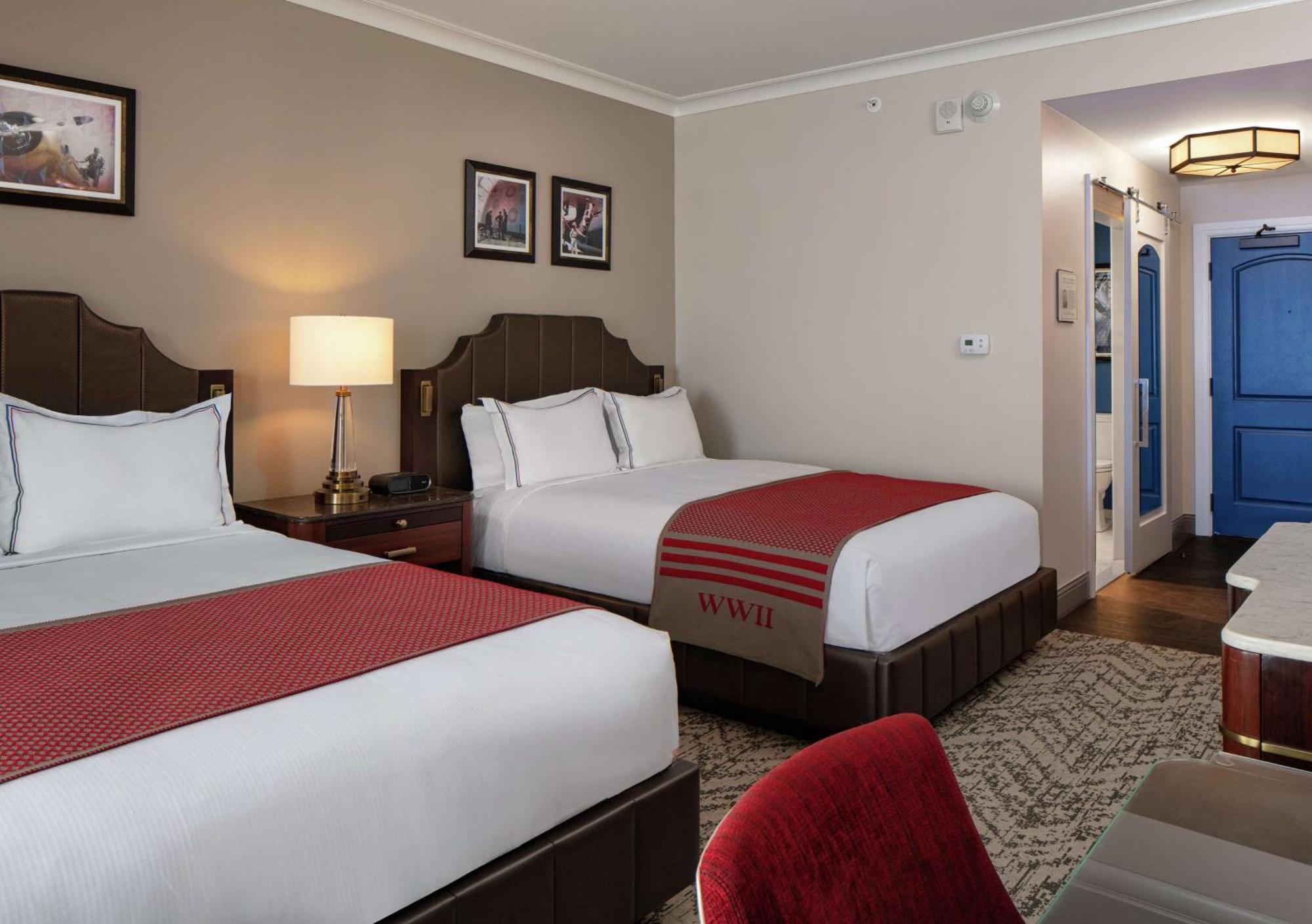 The Higgins Hotel New Orleans, Curio Collection By Hilton Esterno foto